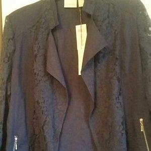 SOLD!Chico's size 3 (XL) Navy Cotton & Lace blazer